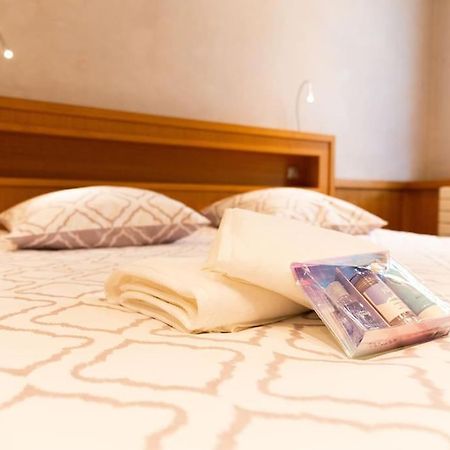Appartement Annecy Centre Historique Parking Inclus Eksteriør billede